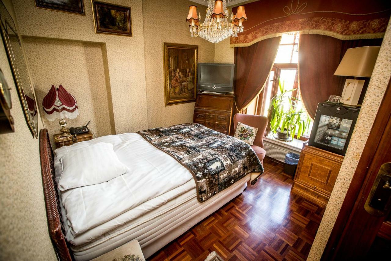 Park Hotel Τούρκου Εξωτερικό φωτογραφία